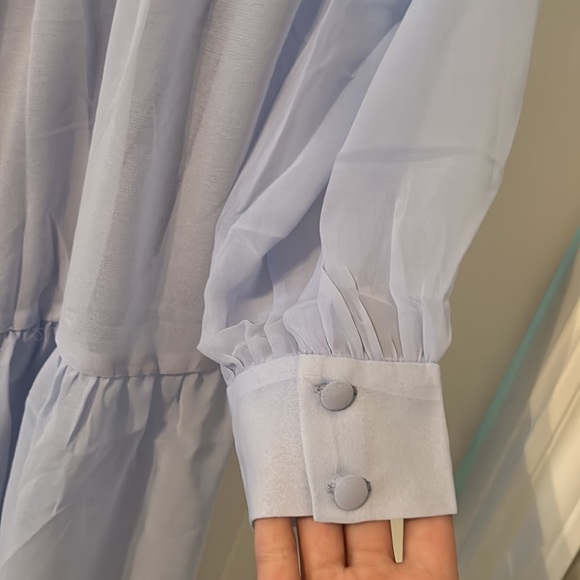 light blue dress - Picture 3 of 5